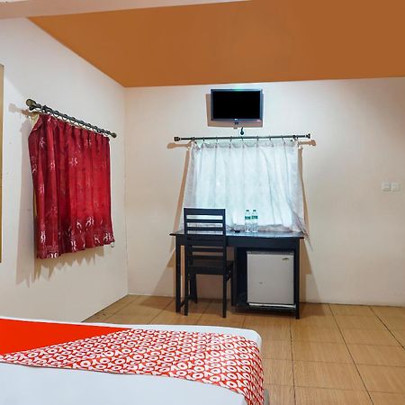 OYO 90923 Makassar Cottage Balangberu Exteriör bild