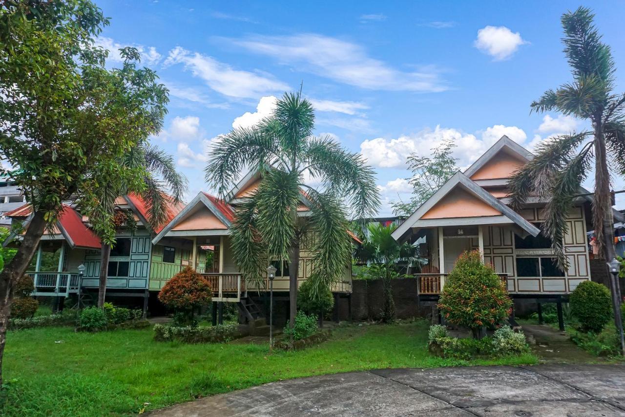 OYO 90923 Makassar Cottage Balangberu Exteriör bild