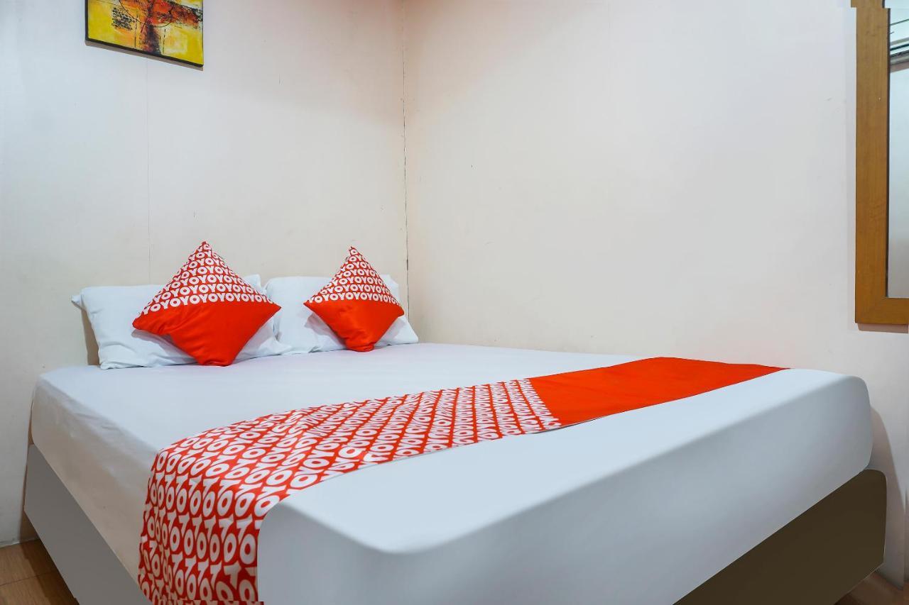 OYO 90923 Makassar Cottage Balangberu Exteriör bild